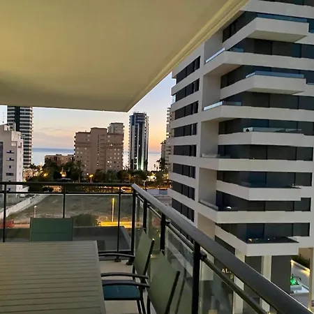 Sunrise Tower Apartamento